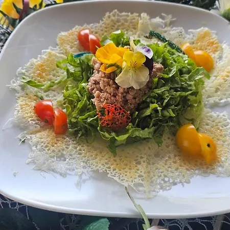 семеен звезда Hotel 3*