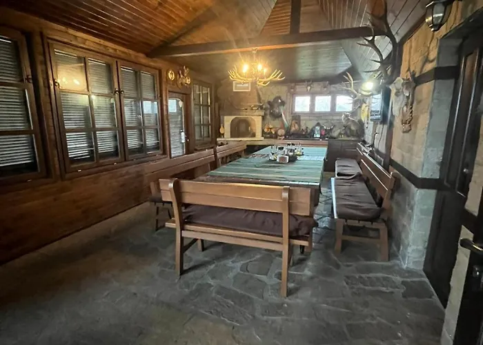 Hotel семеен звезда 3*