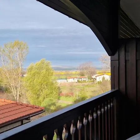 семеен звезда Otel Sudievo