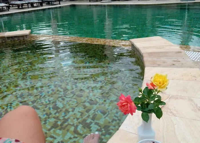 семеен звезда Hotel 3*